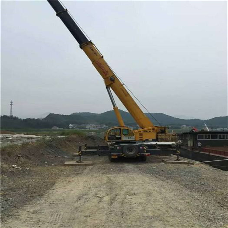 莱西重型吊车租赁费用